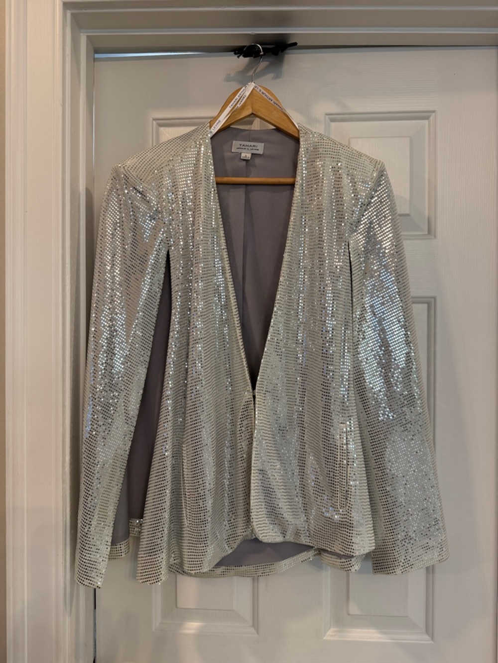 TAHARI Silver Sequin Open-Front Blazer